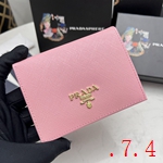 プラダ 三つ折り財布 コピー激安